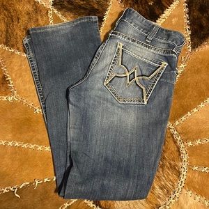 Mid rise boot long length